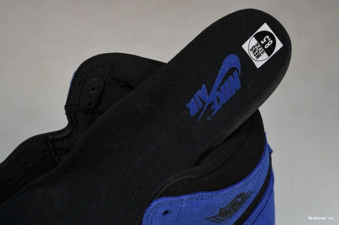 High Retro   Royal 1 Reimagined  DZ5485-042 OG Jordan  0127